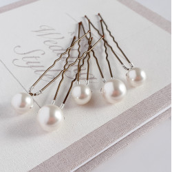 Mary Statement Pearl Hair Pins